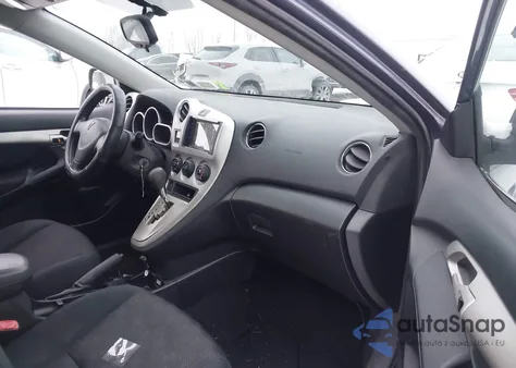 2010 Pontiac Vibe из США, поврежденный, VIN 5Y2SP6E05AZ405283